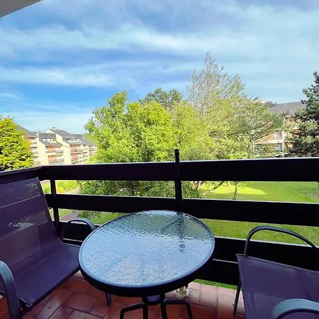 Calme Et Arboree Proche De La * Кабур