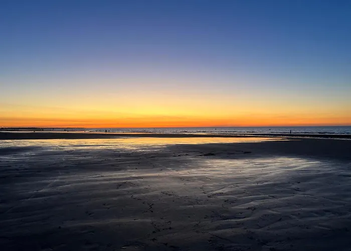 Calme Et Arboree Proche De La * Кабур